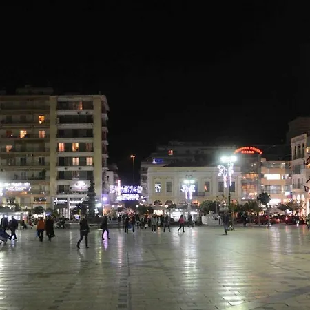 Center * Pátra