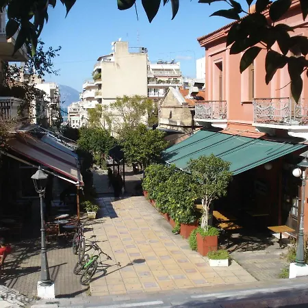 Center Apartment *